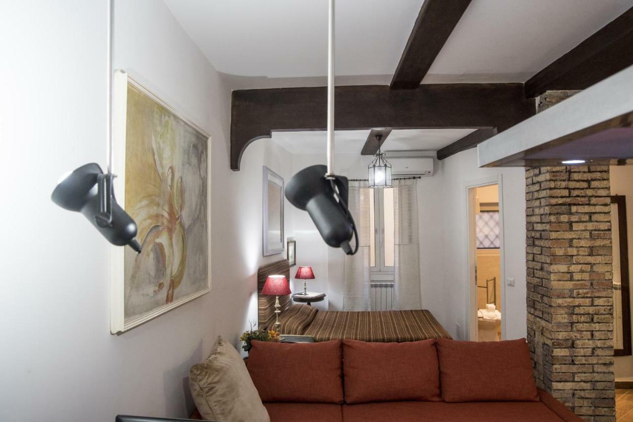 Campo De' Fiori Apartment Рим Екстериор снимка